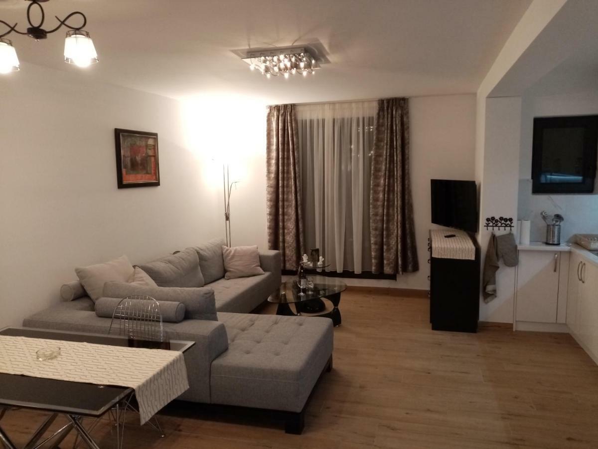Kallas Lux Apartman Κοπαόνικ Εξωτερικό φωτογραφία